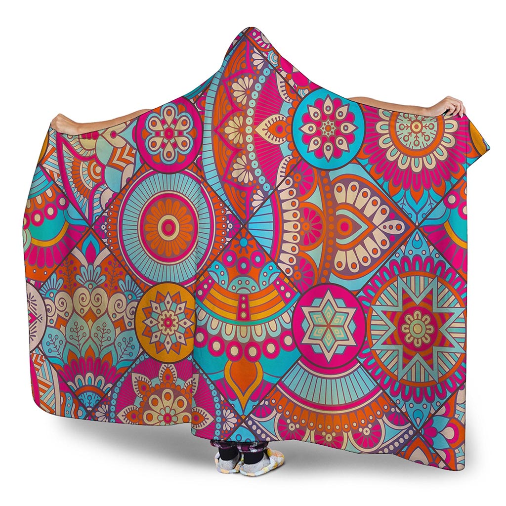 Retro Bohemian Mandala Pattern Print Hooded Blanket