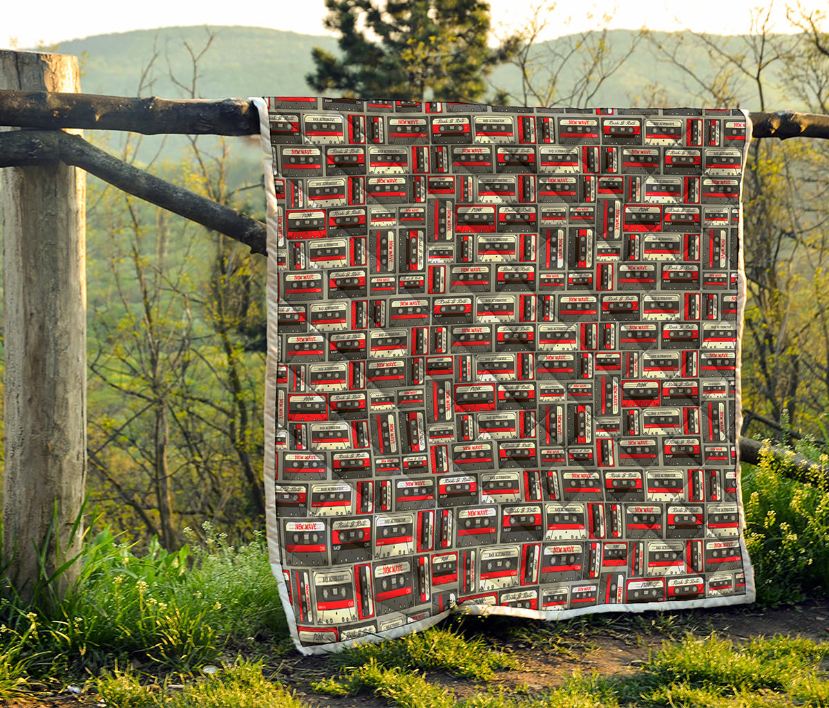 Retro Cassette Tape Pattern Print Quilt