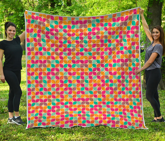 Retro Geometric Rounded Square Print Quilt