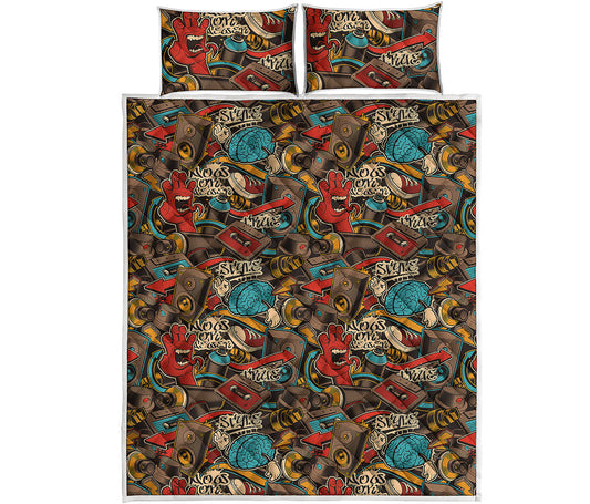 Retro Graffiti Pattern Print Quilt Bed Set