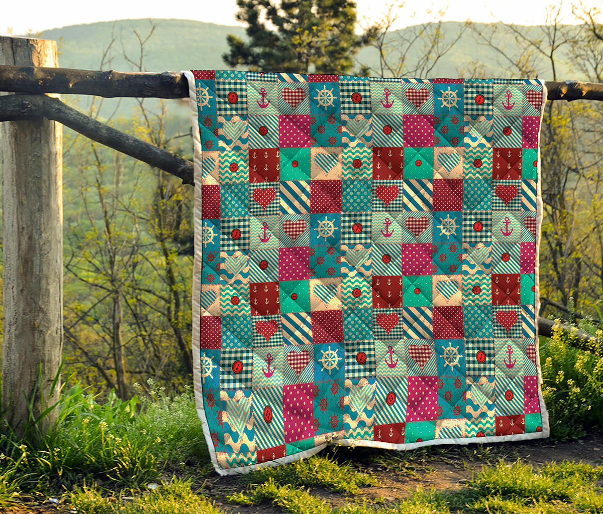 Retro Nautical Patchwork Pattern Print Quilt