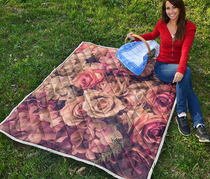 Retro Pink Roses Floral Print Quilt