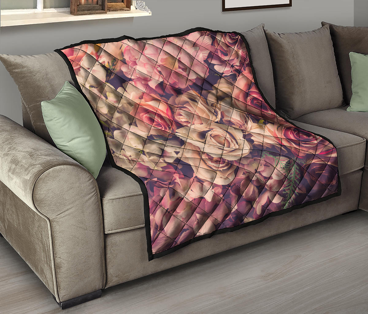 Retro Pink Roses Floral Print Quilt
