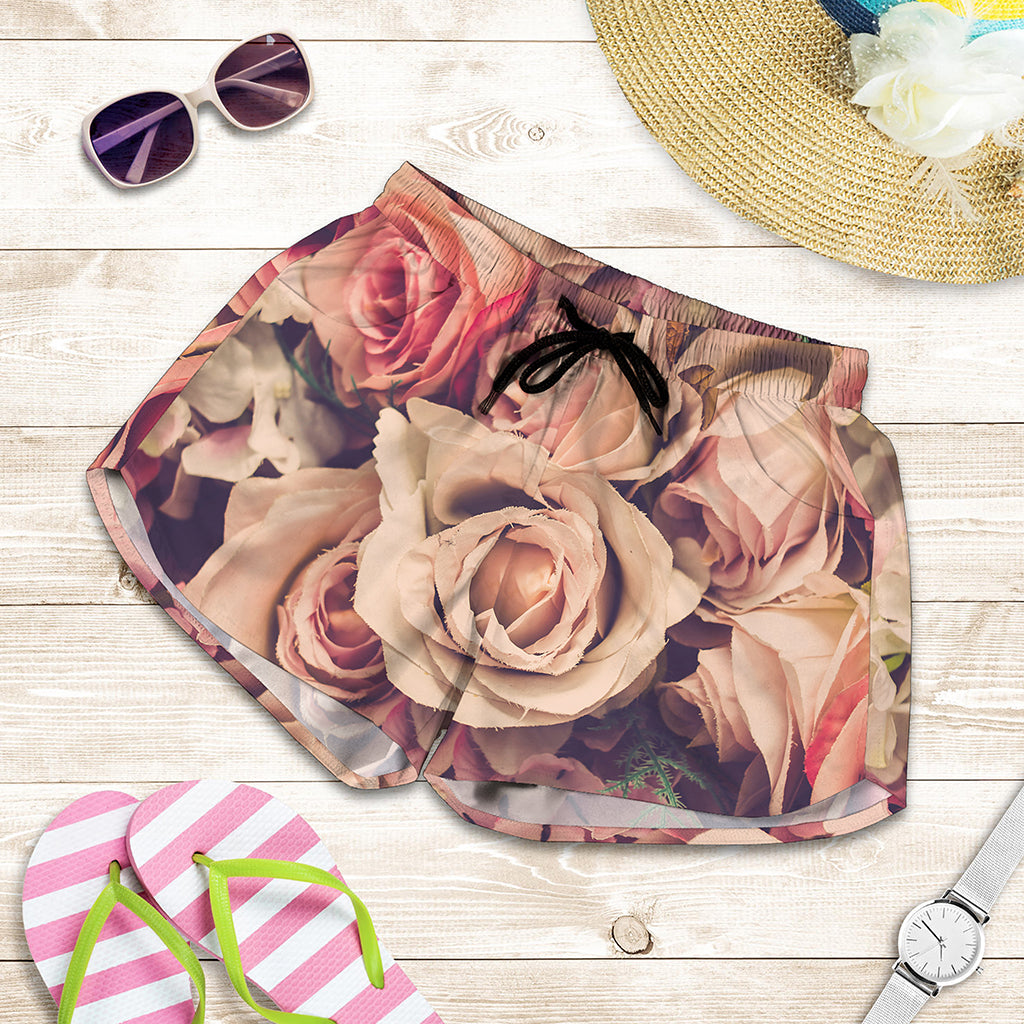 Retro Pink Roses Floral Print Women's Shorts