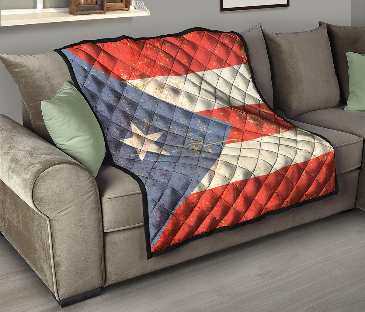 Retro Puerto Rican Flag Print Quilt