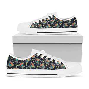 Retro Sea Turtle Pattern Print White Low Top Shoes