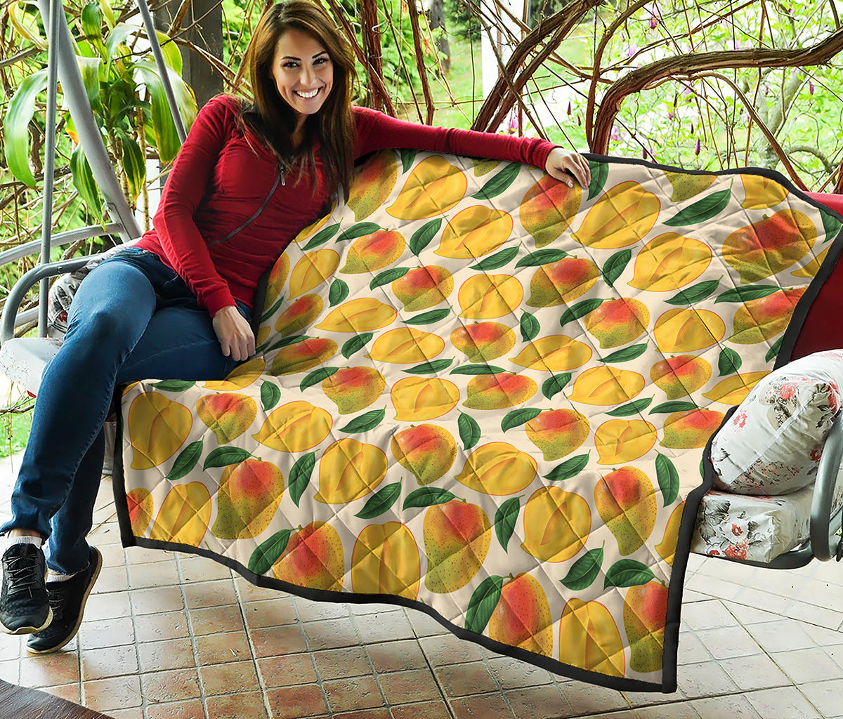 Ripe Mango Fruit Pattern Print Quilt