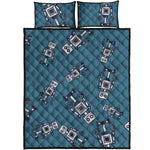 Robot Servant Pattern Print Quilt Bed Set