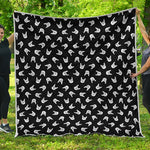 Rock And Roll Hand Sign Pattern Print Quilt