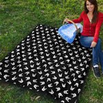 Rock And Roll Hand Sign Pattern Print Quilt