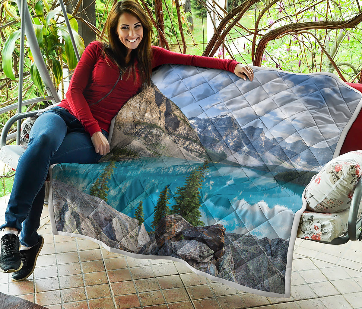 Rocky Mountain Print Quilt