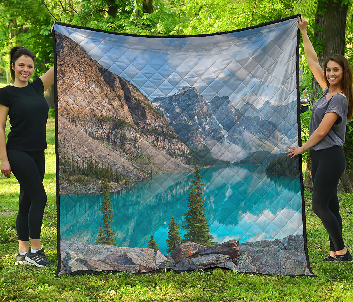 Rocky Mountain Print Quilt