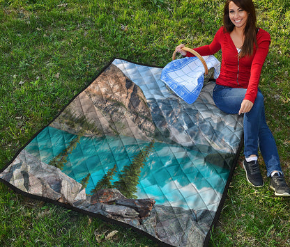 Rocky Mountain Print Quilt