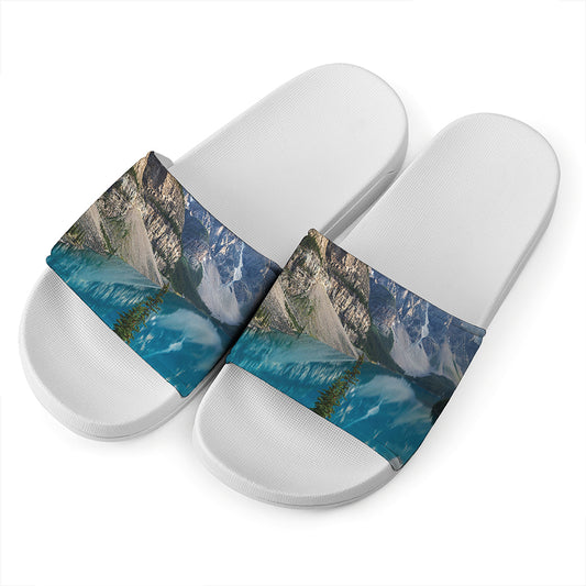 Rocky Mountain Print White Slide Sandals