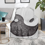 Roots Yin Yang Print Blanket