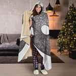 Roots Yin Yang Print Hooded Blanket