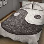 Roots Yin Yang Print Quilt Bed Set