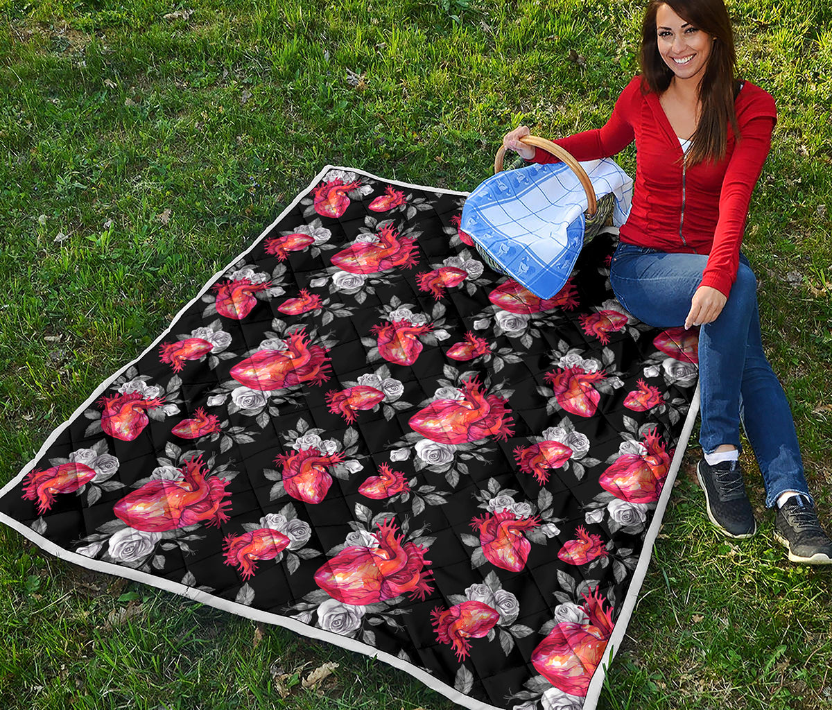 Rose And Heart Pattern Print Quilt