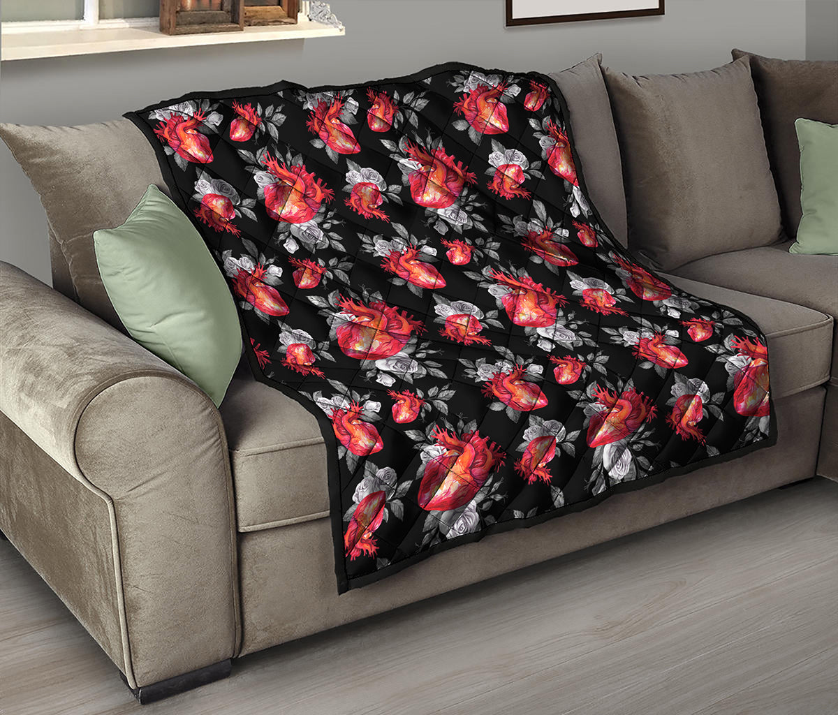 Rose And Heart Pattern Print Quilt
