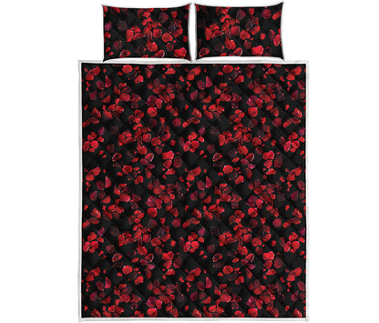 Rose Petals Pattern Print Quilt Bed Set