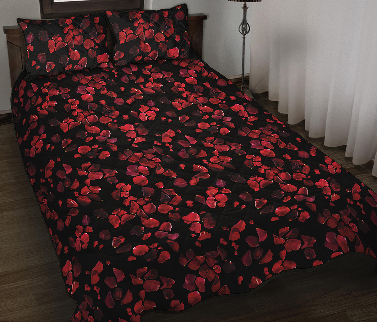 Rose Petals Pattern Print Quilt Bed Set