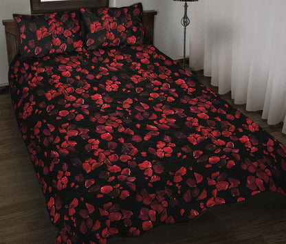 Rose Petals Pattern Print Quilt Bed Set