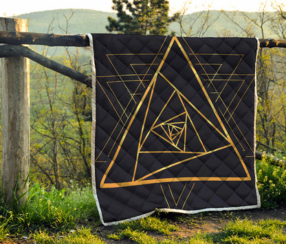 Rose Pyramid Print Quilt