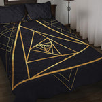 Rose Pyramid Print Quilt Bed Set