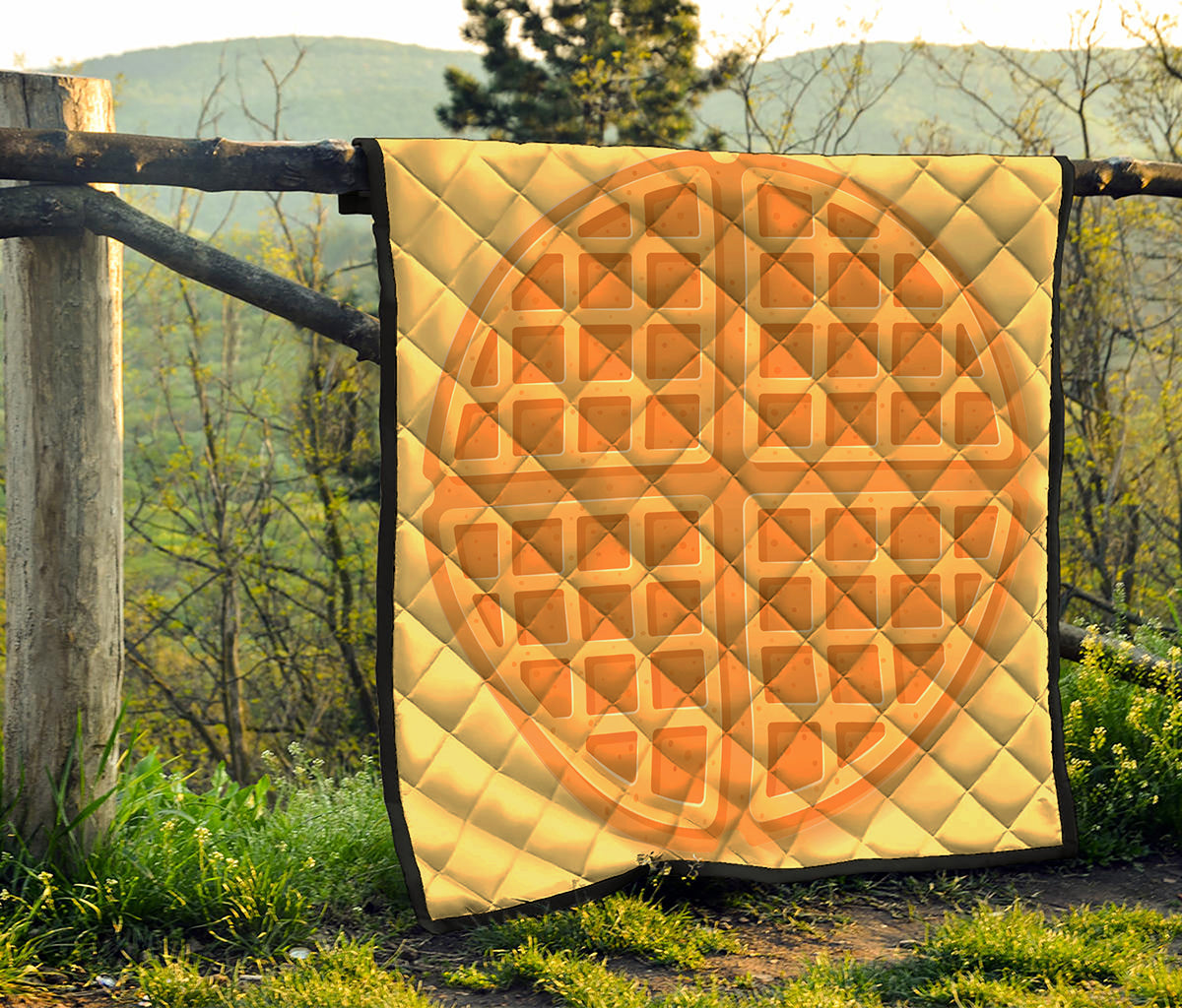 Round Waffle Print Quilt