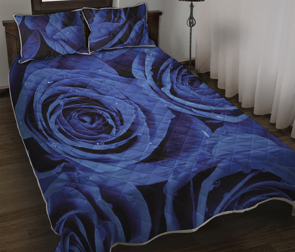 Royal Blue Rose Print Quilt Bed Set