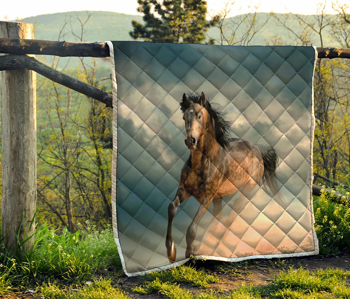 Running Wild Stallion Horse Print Quilt
