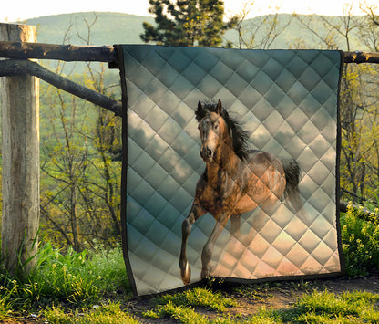 Running Wild Stallion Horse Print Quilt