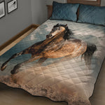 Running Wild Stallion Horse Print Quilt Bed Set