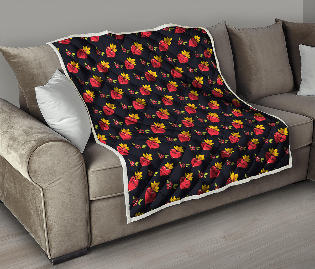 Sacred Heart Pattern Print Quilt