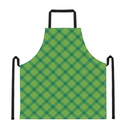 Saint Patrick's Day Scottish Plaid Print Apron