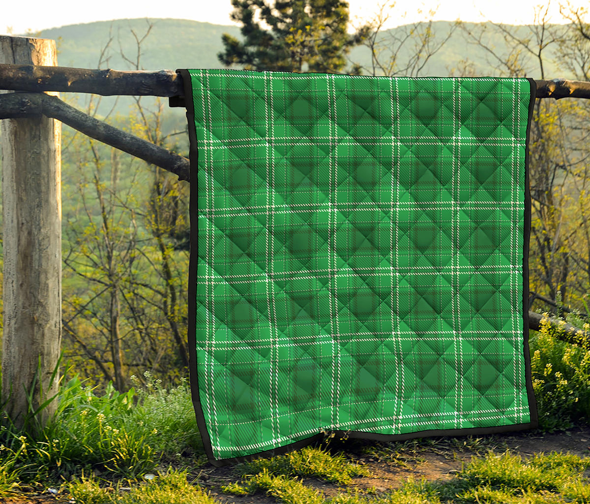 Saint Patrick's Day Tartan Print Quilt