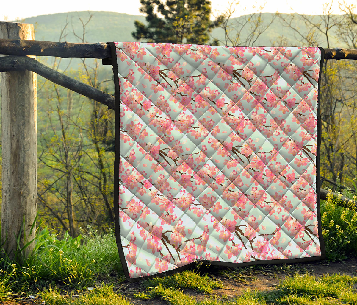 Sakura Flower Cherry Blossom Print Quilt