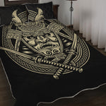 Samurai Warrior Mask Print Quilt Bed Set