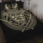 Samurai Warrior Mask Print Quilt Bed Set