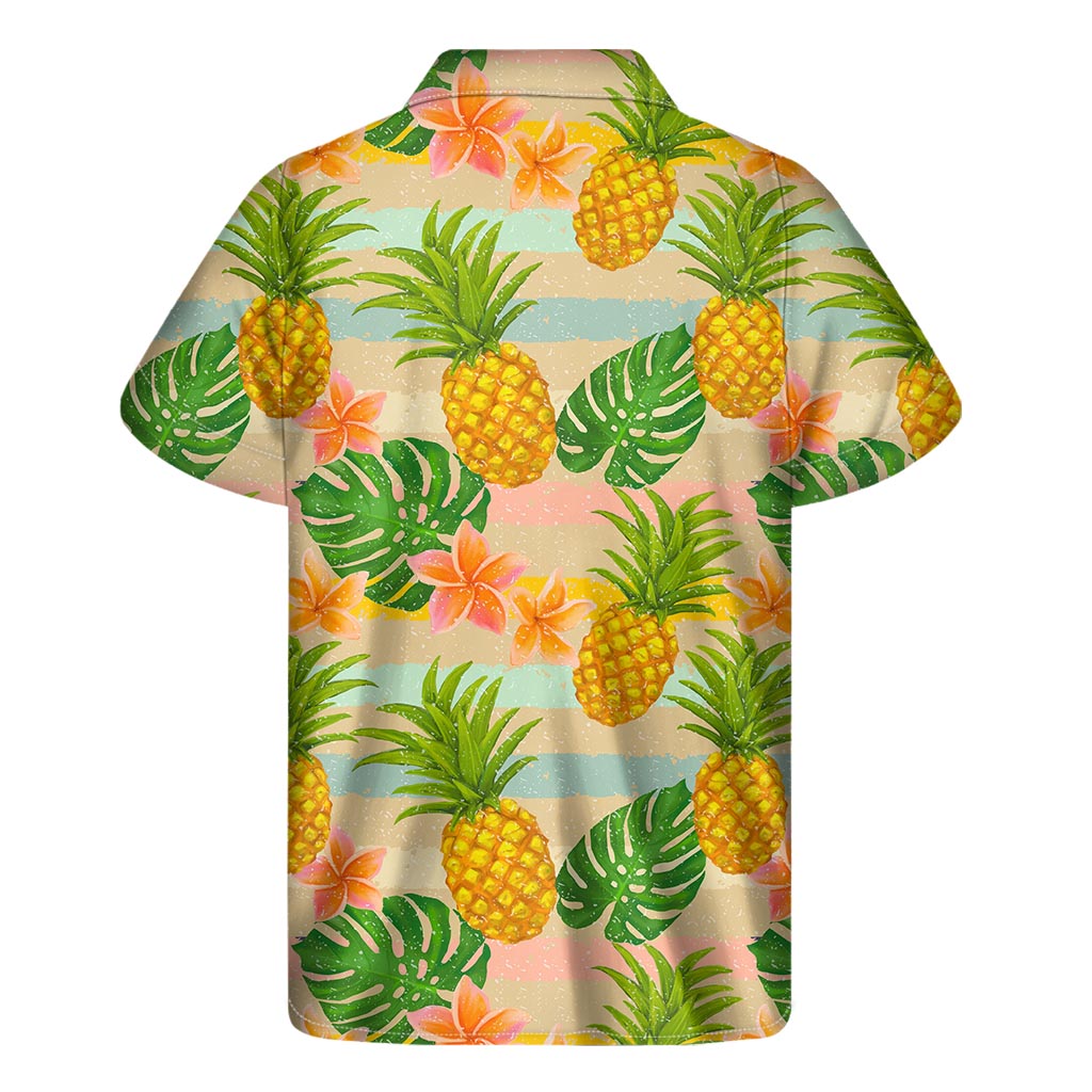 Sand Beach Pineapple Pattern Print Men's Short Sleeve Shirt