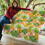 Sand Beach Pineapple Pattern Print Quilt