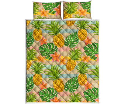 Sand Beach Pineapple Pattern Print Quilt Bed Set