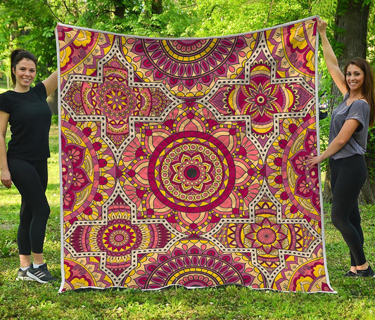 Sangria Mandala Bohemian Pattern Print Quilt