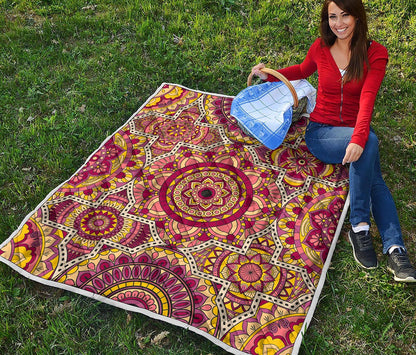 Sangria Mandala Bohemian Pattern Print Quilt