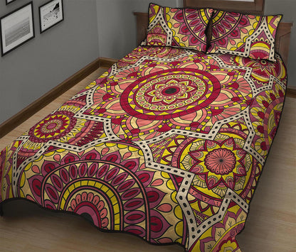 Sangria Mandala Bohemian Pattern Print Quilt Bed Set