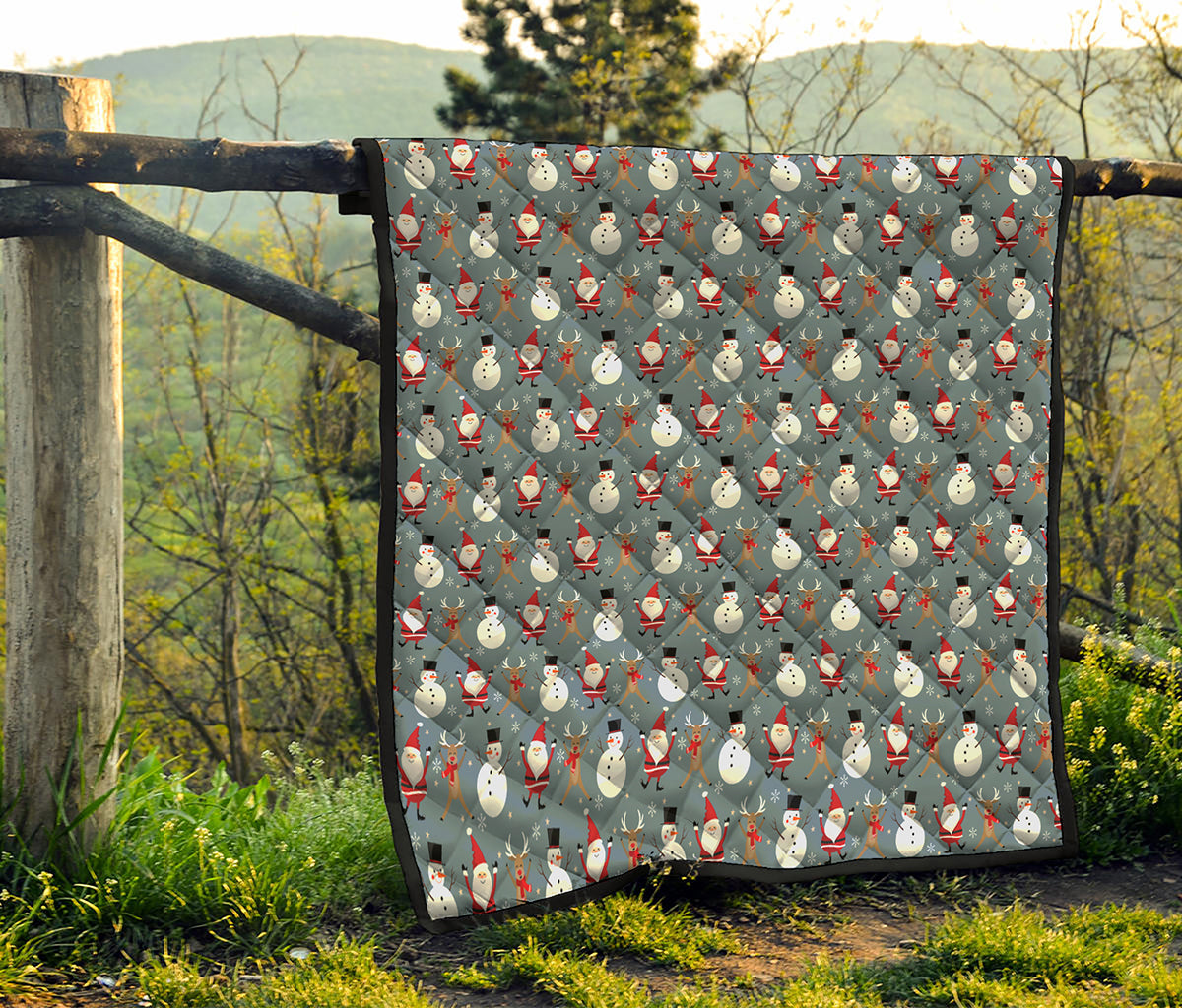 Santa Claus And Friends Pattern Print Quilt