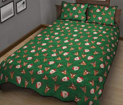 Santa Claus And Reindeer Emoji Print Quilt Bed Set