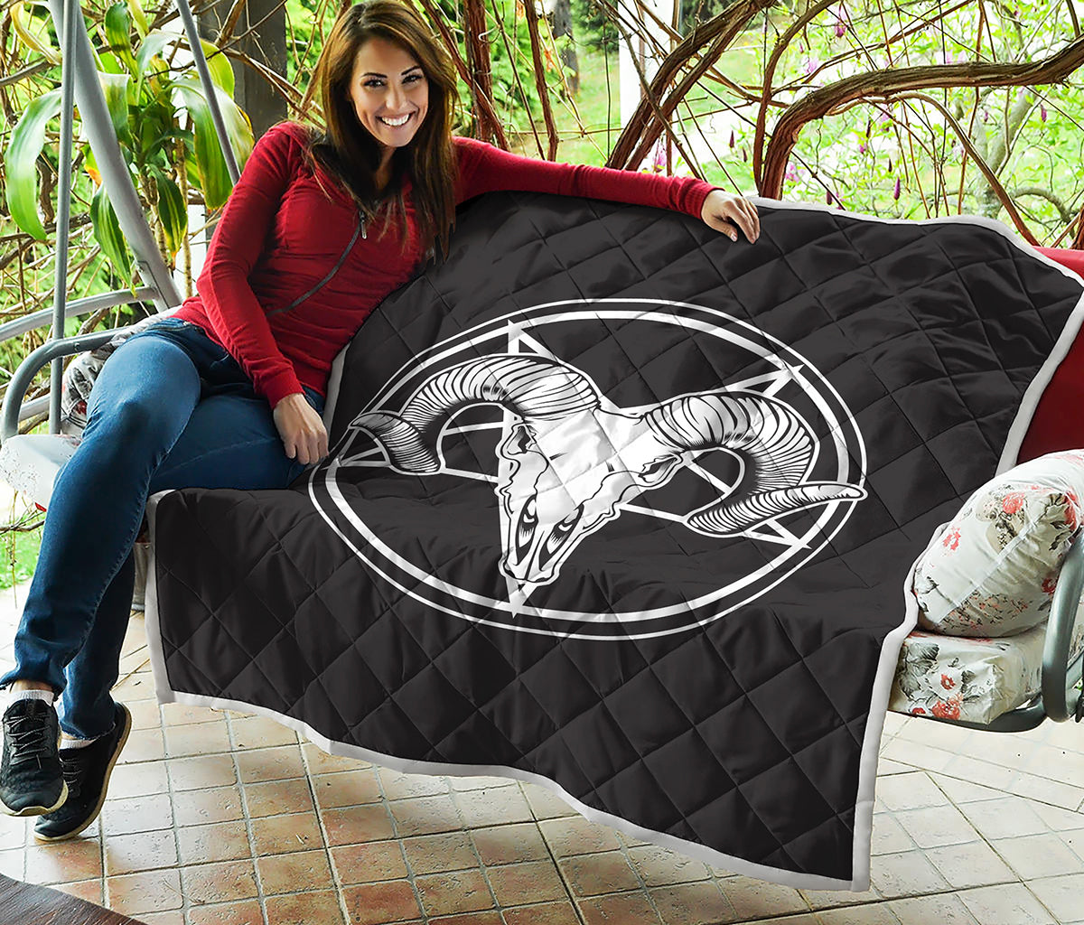 Satan Goat Skull Pentagram Print Quilt