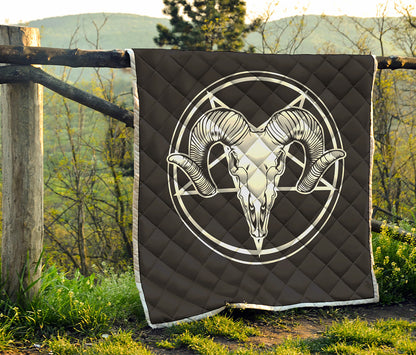 Satan Goat Skull Pentagram Print Quilt