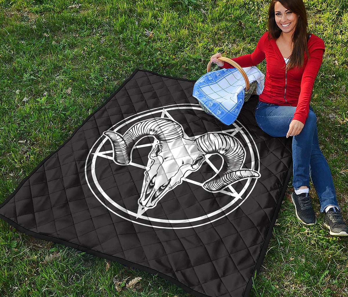 Satan Goat Skull Pentagram Print Quilt